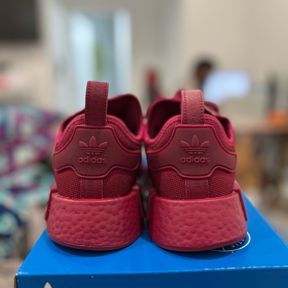 W7 Adidas NMD R1 Legacy Burgundy - Picture 2 of 9